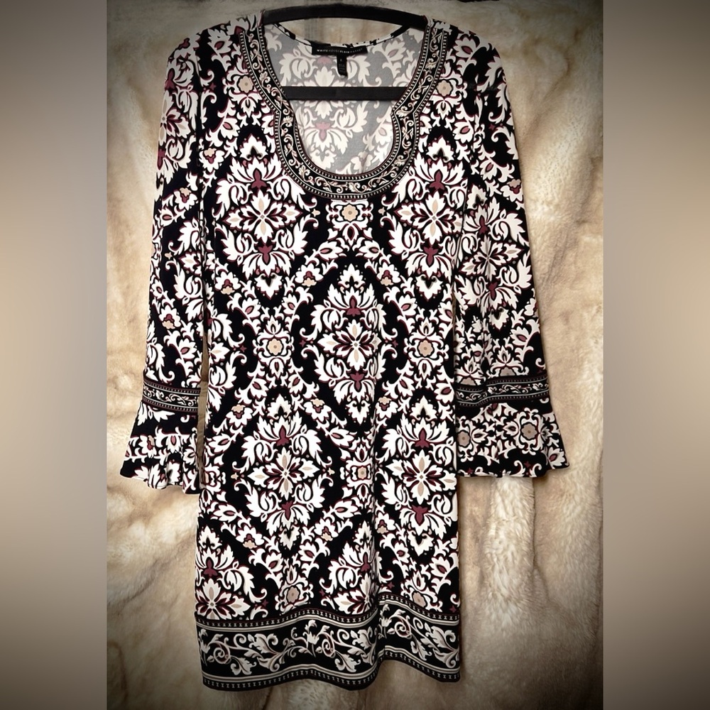 White House Black Market NWOT Floral Pattern Tunic